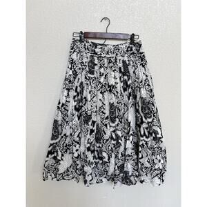 NEW i.e. boho black white pleated skirt full a-line size 4 floral paisley maxi